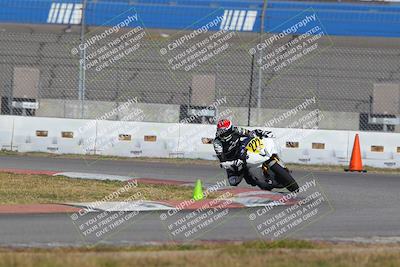 media/Nov-26-2022-Fastrack Riders (Sat) [[b001e85eef]]/Level 3/Session 3 Outside Turn 9/